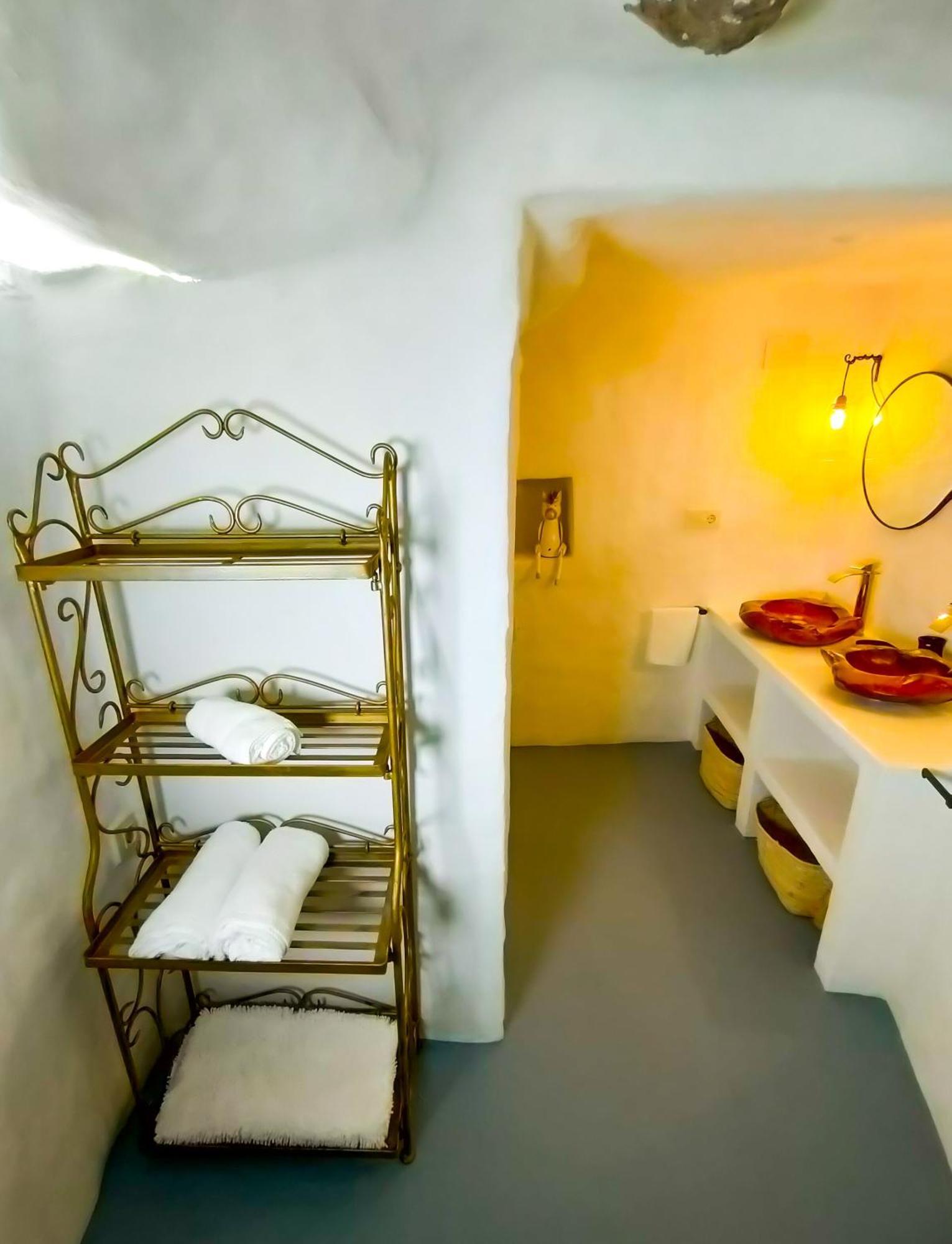 La Cueva Blanca Apartment Alcala del Jucar Ruang foto
